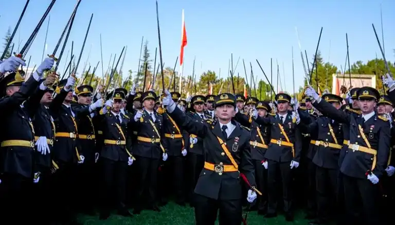 Teğmenlere 16 Ocak'ta Karar!